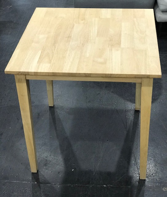 Dining table square natural 700X700